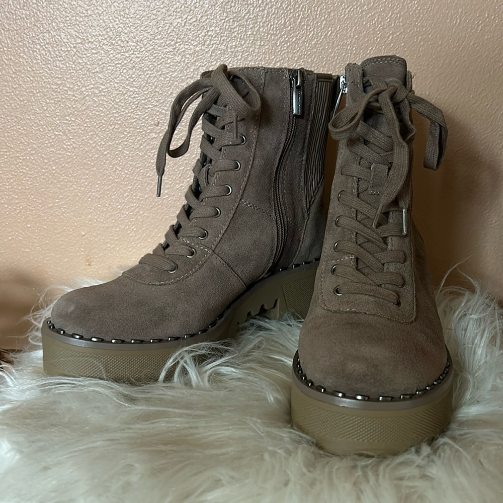 Vince Camuto platform boot